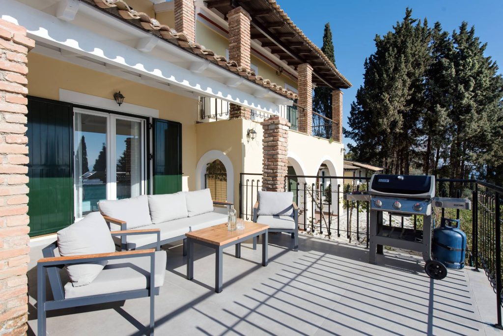 Lucky villas corfu exterior downstairs 03