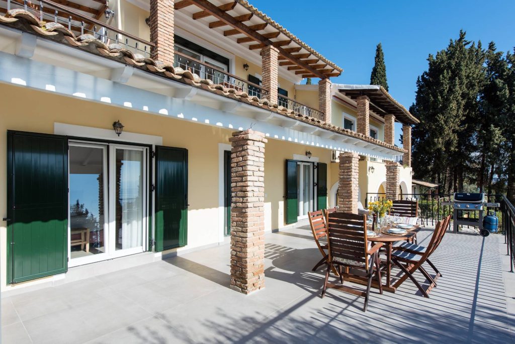 Lucky villas corfu exterior downstairs 05