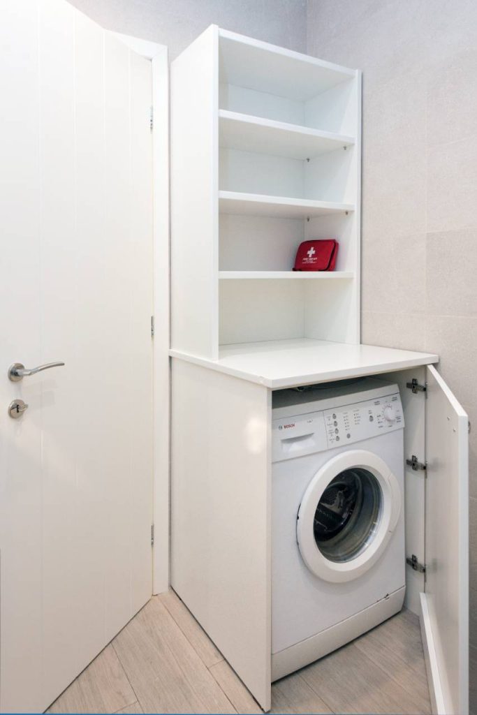 Lucky villas corfu laundry downstairs 01