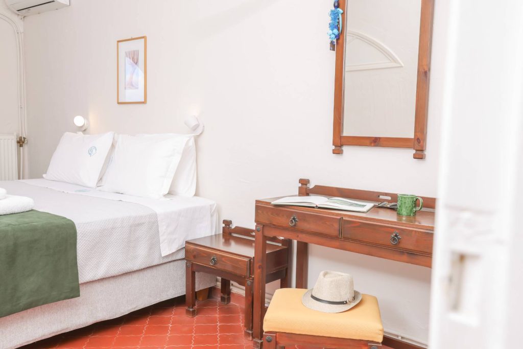 lucky villa guest house bedroom3 04